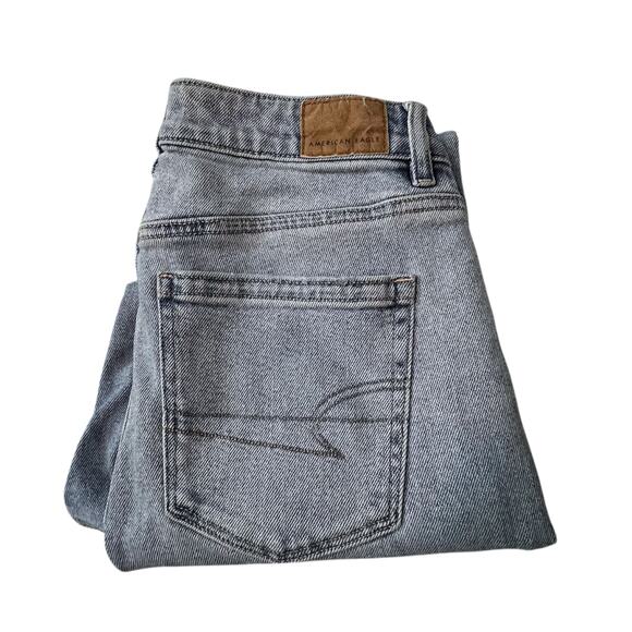 American Eagle Mom Straight Jeans Women’s Size 2 Light Wash High Rise - Picture 10 of 10